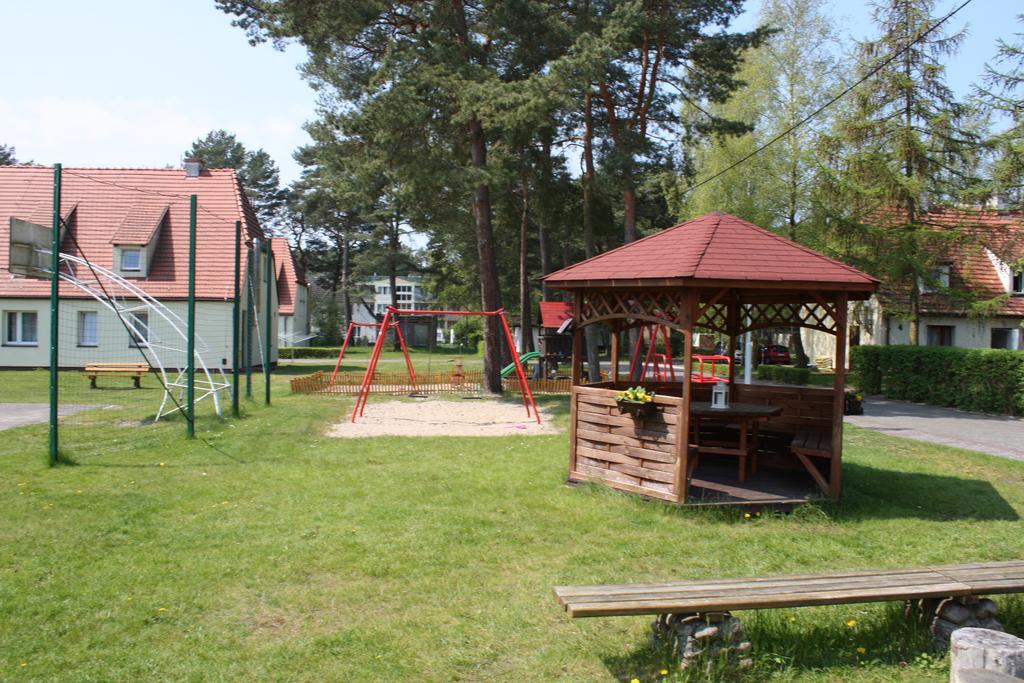 Osrodek Wypoczynkowy Merkury Mrzeżyno Exteriér fotografie